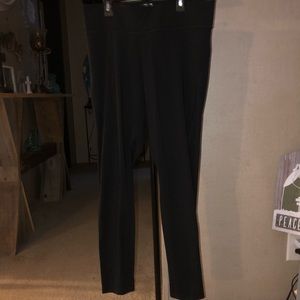 PINK ankle length leggings!